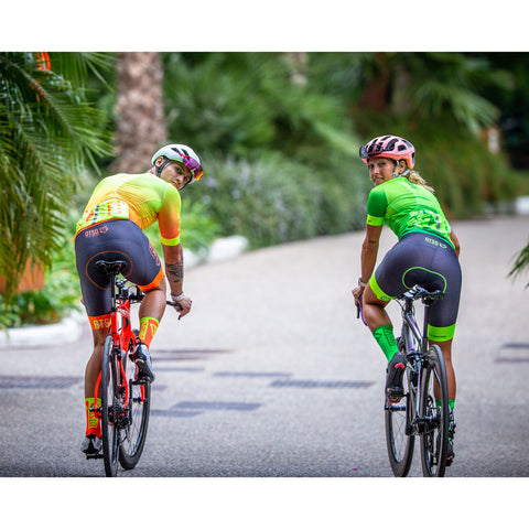 Mitjons de Ciclisme High Cut - Fluo Orange